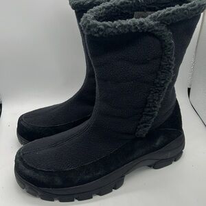 Lands’ End Slip-on Black Boots Suede and Fleece Size 8